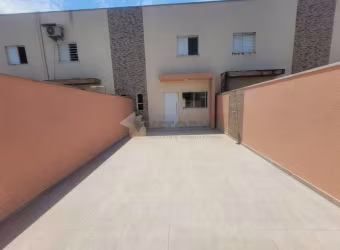Sobrado Residencial / Dos Golfinhos