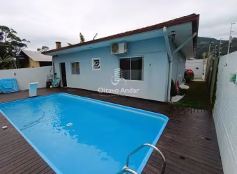 Casa no Bairro Fundos - Biguaçu
