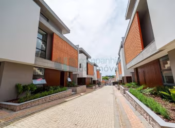 Triplex à venda, 4 suítes, academia, bosque