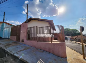 Casa com 2 dormitórios à venda, 62 m² por R$ 249.000,00 - Vila Maria - Botucatu/SP