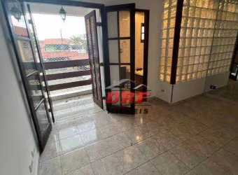 Sobrado em Condominio Fechado Região do Bom Clima 2 Suites Climatizado com Sotão e 2 Vagas