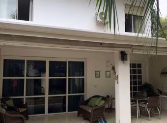Casa á venda 322m2 em Indianópolis