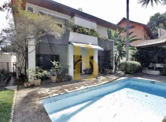 Casa com 390 m², à venda no Alto de Pinheiros.