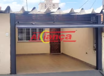 casa térrea na Vila Isolina Mazzei com edícula nos fundos.