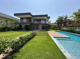 Casa de Alto Luxo no Condomínio Busca Ville - 5 Suítes - Fino Acabamento - À Venda em Busca Vida