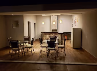 Casa à venda em Americana-SP, Parque Residencial Jaguari: 2 quartos, 2 suítes, 1 sala, 3 banheiros, 2 vagas, 130m².