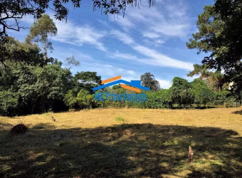 Cond. Jd. Mediterrâneo - Melhor lote! Central, plano e limpo!