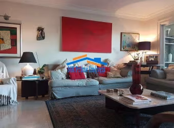 Linda Cobertura Triplex com 367m² e 3 suítes - Vila Morumbi.