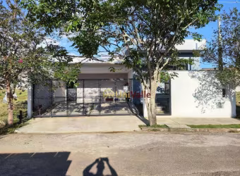 Casa com 2 dormitórios à venda, 163 m² por R$ 800.000 - Campos Elíseos - Taubaté/SP