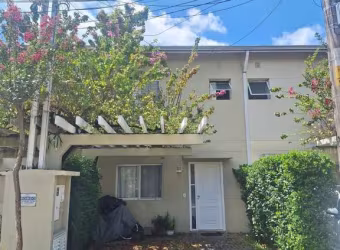 Casa em Condomínio para Locação em Barueri, Jardim Regina Alice, 2 dormitórios, 1 suíte, 1 banheiro, 2 vagas