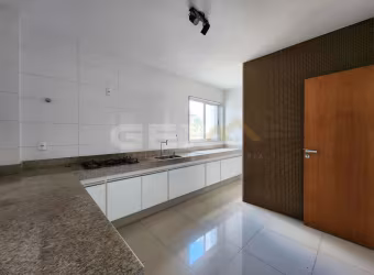Apartamento à venda no Centro, 3 quartos sendo 1 suíte.