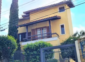 Casa para Venda em Mauá, Matriz, 4 dormitórios, 2 suítes, 5 banheiros, 4 vagas