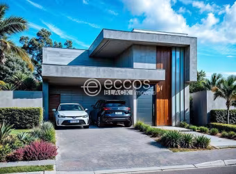Casa em condomínio à venda, 3 quartos, 3 suítes, 4 vagas, Granja Marileusa - Uberlândia/MG