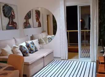 Uma cobertura com 3 dormitórios decorada à venda em Praia Grande- Ubatuba-SP