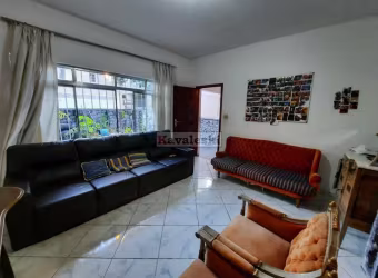 Casa Térrea Linda , próximo ao Museu Ipiranga - 2 suites - 3 vagas - Quintal - Oportunidade !!