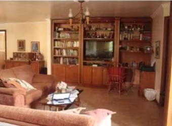 Casa para Venda - 150m², 3 dormitórios, sendo 1 suites, Cavalhada