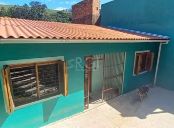 BAIXOU!!! APROVEITE!! LINDA CASA , 3 DORMITÓRIOS, 2 VAGAS -  BAIRRO CASCATA- POA/RS
