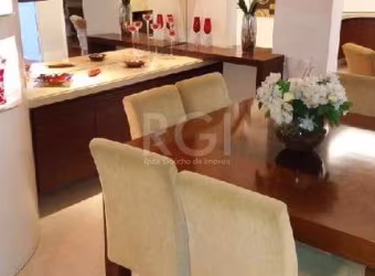 Casa para Venda - 301m², 3 dormitórios, 2 vagas - JARDIM LINDOIA