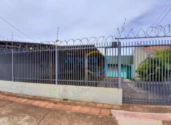 Casa Comercial à venda, 99.24 m2 por R$395000.00  - Industrial - Londrina/PR