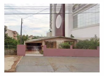 EXCELENTE TERRENO EM ÁREA CENTRAL