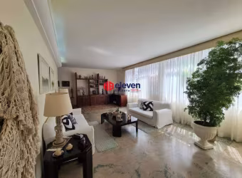 Apartamento à venda, próximo a praia, bem localizado no Gonzaga, Santos-SP