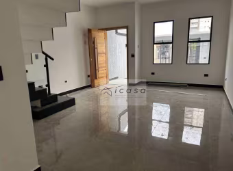 Sobrado com 3 dormitórios à venda, 250 m² por R$ 1.100.000,00 - Parque Industrial - São José dos Campos/SP