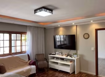 Casa com 3 dormitórios à venda, 162 m² por R$ 750.000,00 - Vila Romão - Salto/SP