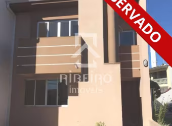Casa em condomínio fechado com 3 quartos para alugar na Rua Tenente Francisco Ferreira de Souza, 3246, Boqueirão, Curitiba por R$ 2.500