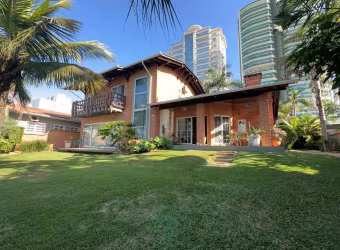 Casa com Mezanino 3 suítes Centro 288m²- Centro - Balneário Piçarras