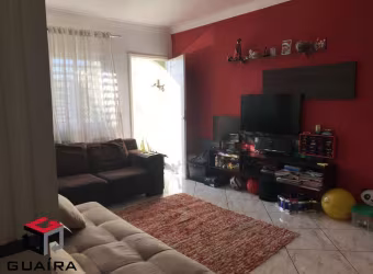 Sobrado aconchegante á venda com 3 quartos no Sacomã.