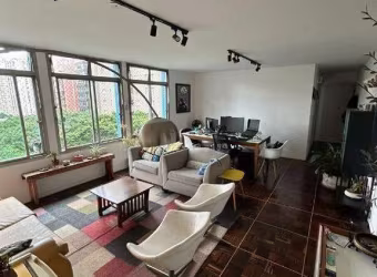 Apartamento 4 Dormitórios em Bela Vista com 183m²