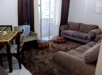 Apartamento amplo com 84m² localizado na Chácara Inglesa em São Bernardo do Campo/SP.