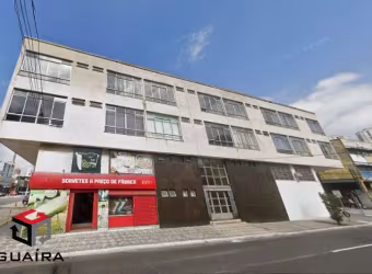 Sala com 27 m² localizada no Centro de São Bernardo do Campo/SP.