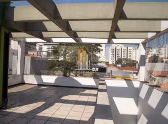 Casa Sobrado à venda em Moema de 200 m² com 2 dormitórios sendo 2 suítes e 2 vagas de garagem - SP C
