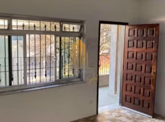 VILA MARIANA, CASA RESIDENCIAL DE 90M² COM 2 DORMITORIOS, 1 BANHEIRO E 1 VAGA DE GARAGEM.