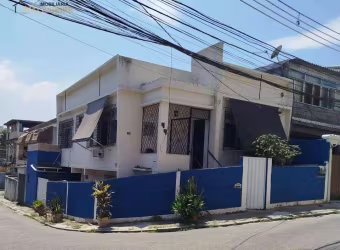 Casa com 3 dormitórios à venda, 145 m² por R$ 220.000,00 - Vila Valqueire - Rio de Janeiro/RJ