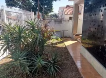 EXCELENTE CASA COM 04 DORMITORIOS SENDO 01 SUÍTE À VENDA - ANHANGABAU - JUNDIAI/SP