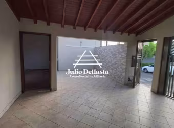Parque Vista Alegre, ótima residência com 3 amplos dormitórios sendo 1 suíte, quintal amplo