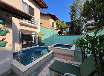 Casa à venda em Cotia, Jardim Colibri, com 3 suítes, com 190 m², Condomínio Granja 26