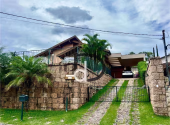Casa com 3 suítes à venda, 326 m² por R$ 2.100.000 - Condomínio Marambaia - Vinhedo/SP
