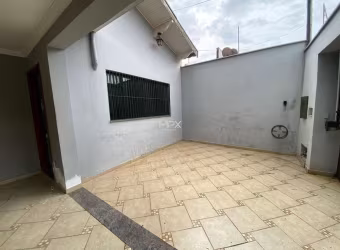 Casa com 3 quartos para alugar no Santa Terezinha, Piracicaba  por R$ 4.000