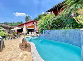 Cond Palos Verdes - 4 dormitórios / 2 suítes, piscina, gourmet, linda vista para o lago à venda, 256 m² por R$ 2.450.000 - Granja Viana - Cotia/SP