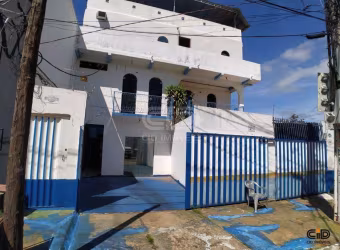 Prédio comercial com 2 pavimentos próximo ao Shopping Estação