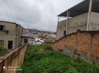 EXCELENTE MEIO LOTE NO CRUZEIRO DO SUL