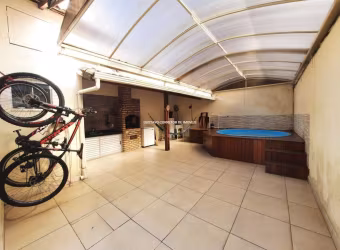 Casa com 3 quartos à venda na Laurindo Rabêlo, 149, Santa Mônica, Belo Horizonte por R$ 745.000