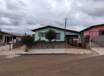 Casa com 3 dormitórios à venda, 140 m² por R$ 270.000 - Conradinho - Guarapuava/PR