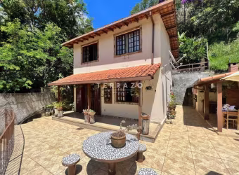Casa à venda, 3 quartos, 1 suíte, 1 vaga, Albuquerque - Teresópolis/RJ