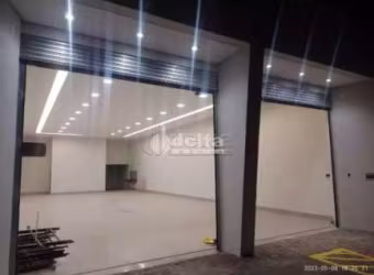 Loja disponível para venda no Bairro Alto Umuarama em Uberlândia-MG