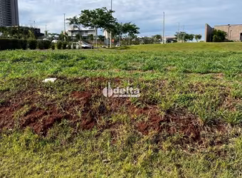 Terreno em condomínio disponível para venda no bairro Gávea em Uberlândia MG