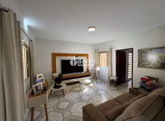 Casa disponível para venda no bairro Custódio Pereira em Uberlândia MG
